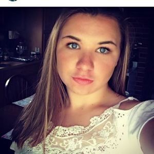 Meet your Posher, Lizzie